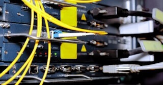 Заказать монтаж сетей в грозном. Обслуживание ПК, ремонт от 315 руб
